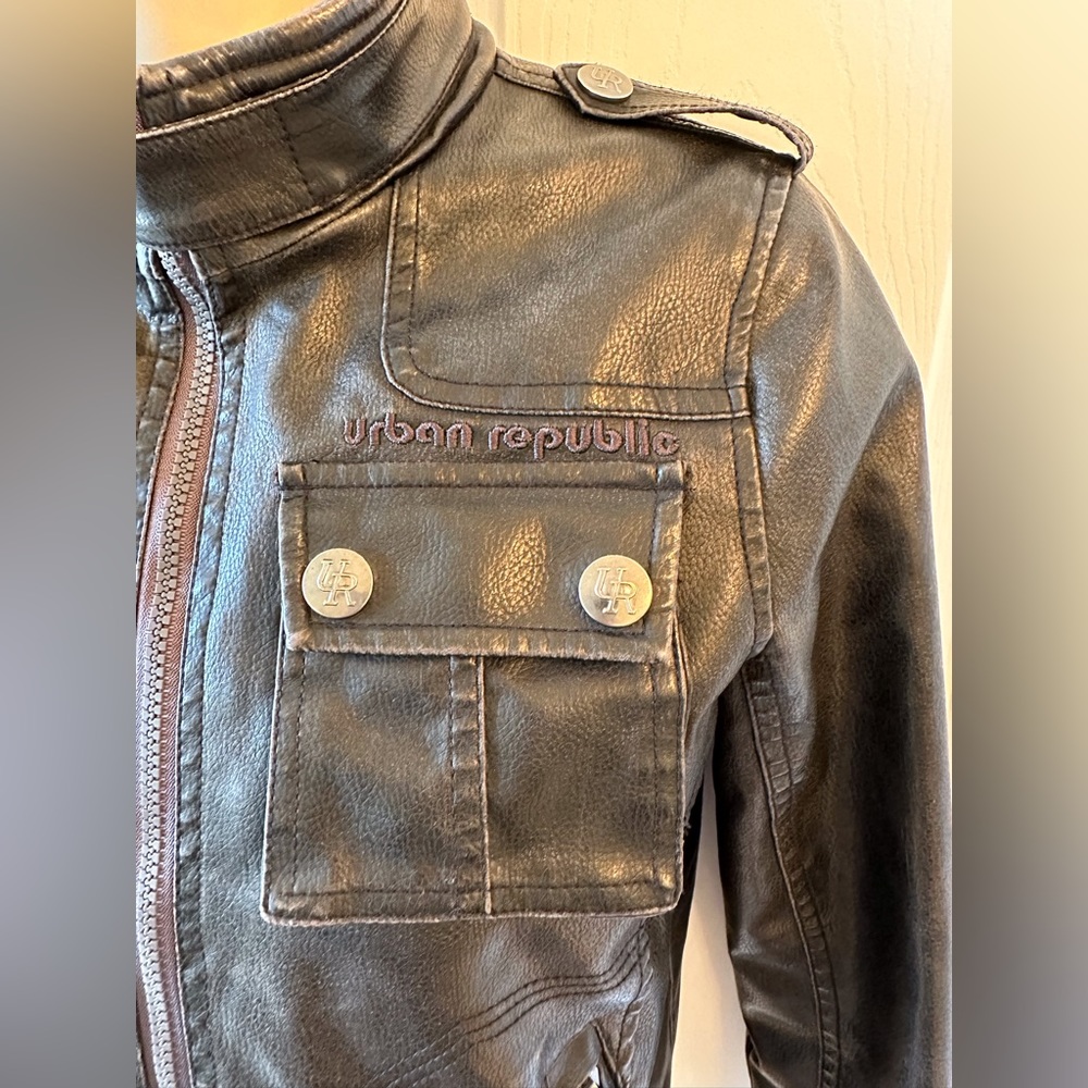Urban Republic Jacket | Children’s Size 10-12 Vintage - Picture 3 of 12